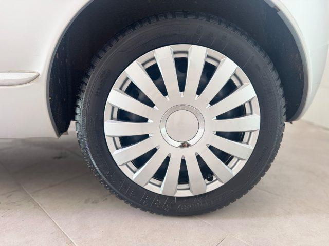 LANCIA Ypsilon 1.2 69 CV Elle