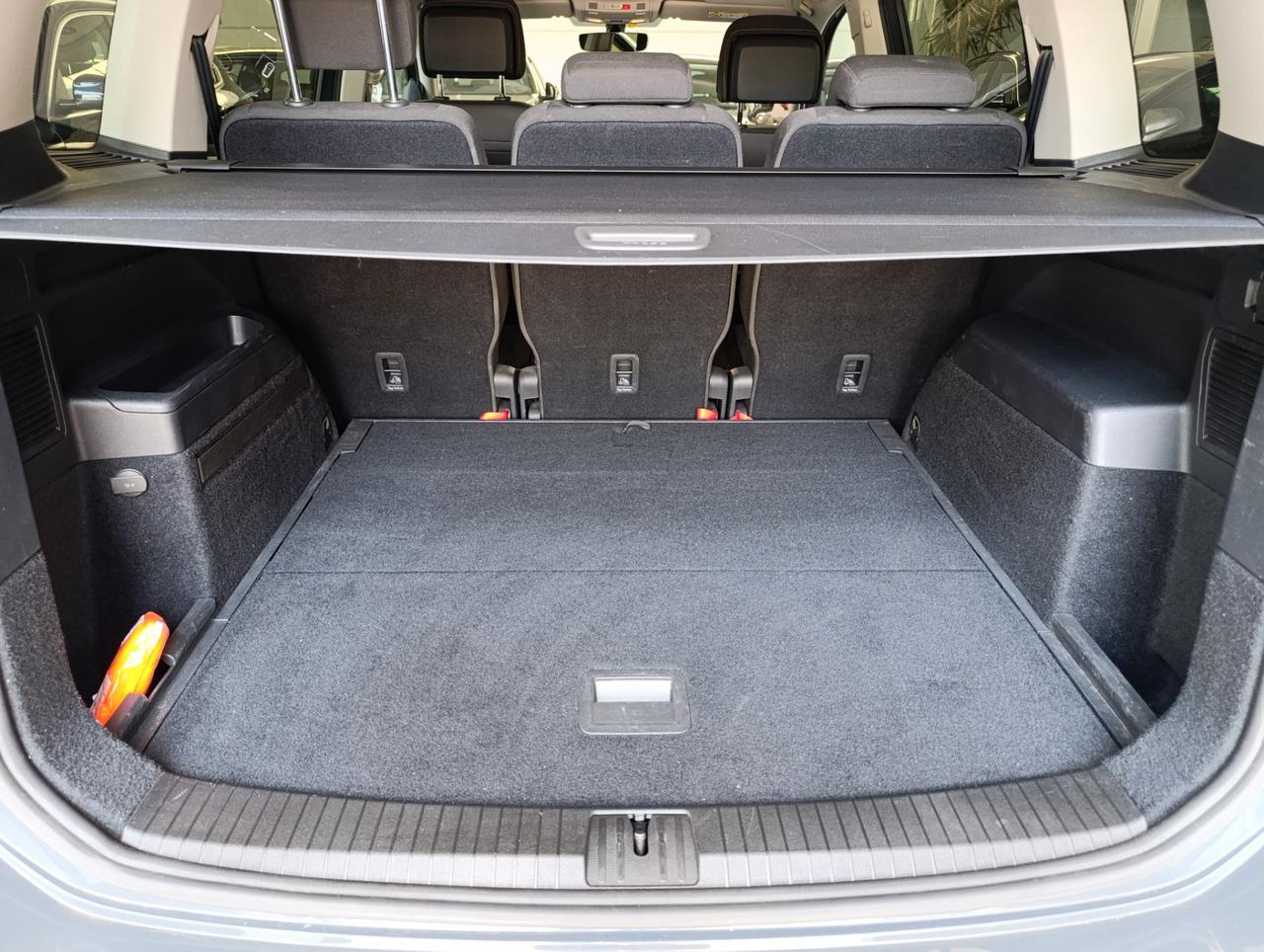 Volkswagen Touran 1.5 tsi Business 150cv dsg