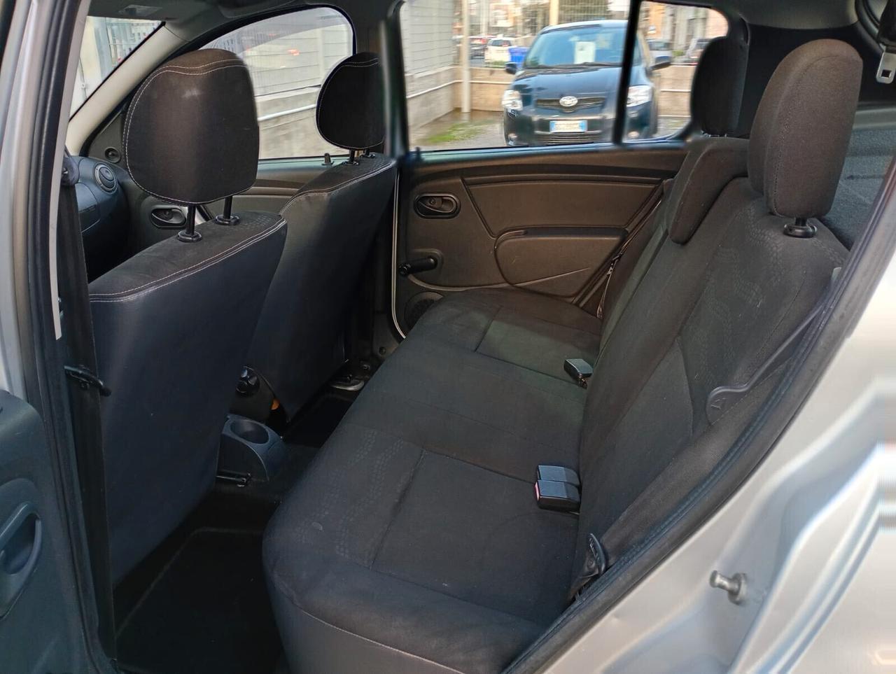 DACIA SANDERO SOLI 144.000 KM 1.5 DIESEL 2010