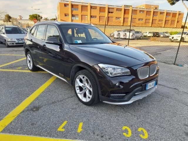 BMW - X1 - sDrive16d Msport