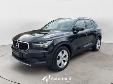Volvo XC40 D3 150 CV AWD LED Momentum