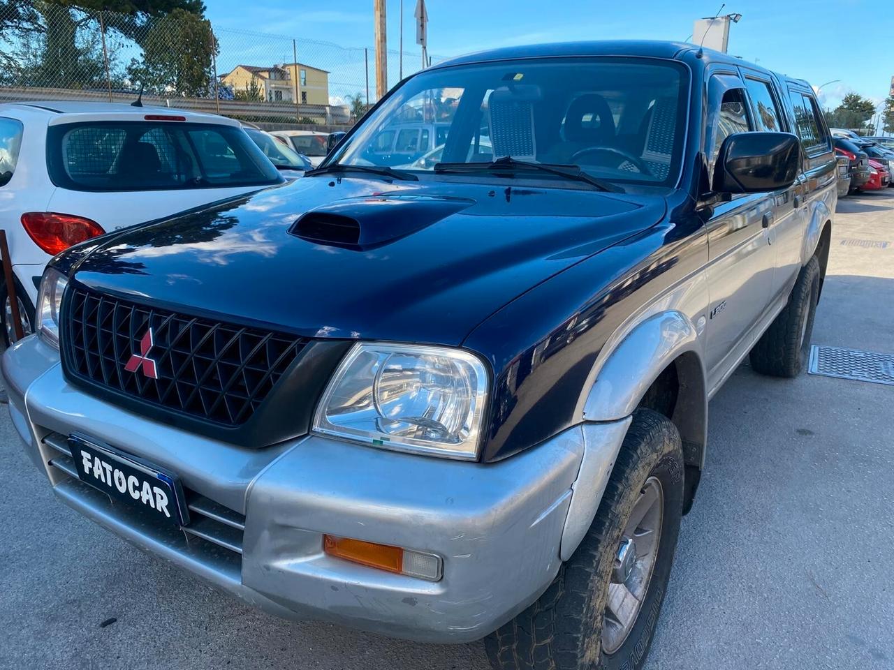 Mitsubishi L200 2.5 TDI 4WD Club Cab Pick-up GLS