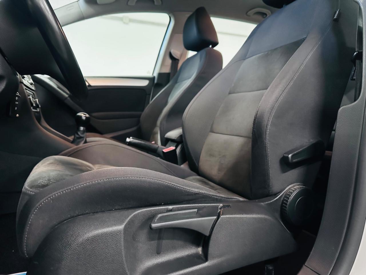 Volkswagen Golf 1.6 5p. Highline BiFuel