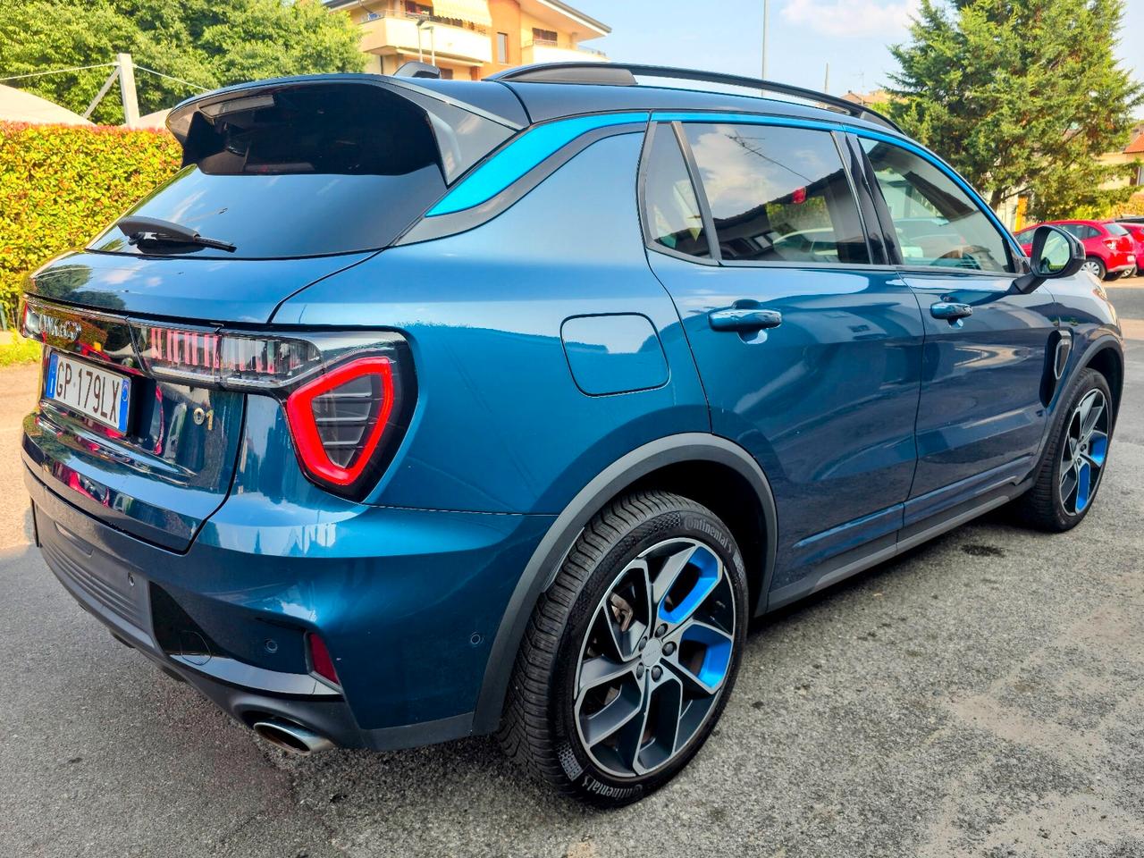 Lynk&co 01