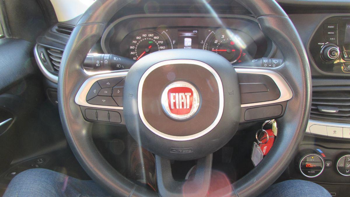 FIAT - Tipo - 1.4 4p. Pop