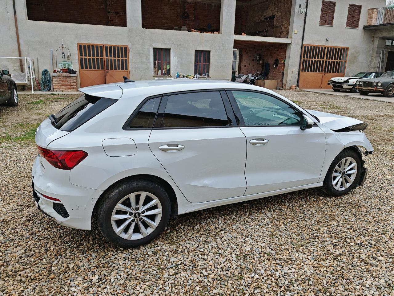 Audi A3 SPB 30 g-tron S tronic Advanced