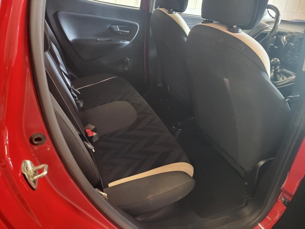 Lancia Ypsilon 1.2 69 CV 5 porte GPL Ecochic Gold