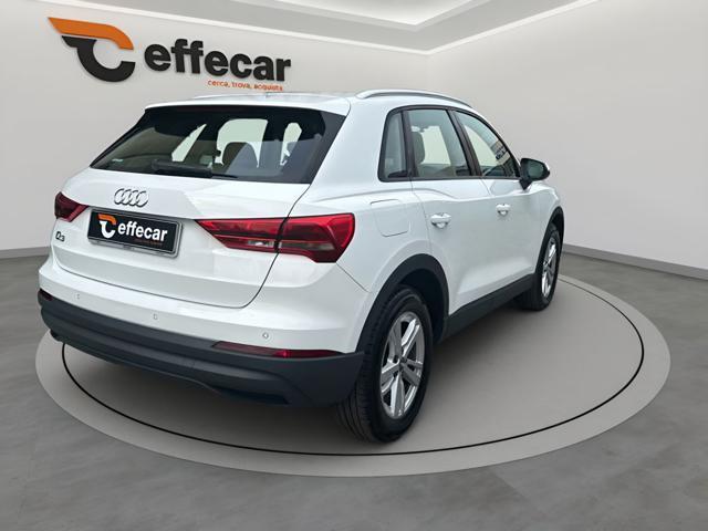 AUDI Q3 35 TDI S tronic Business