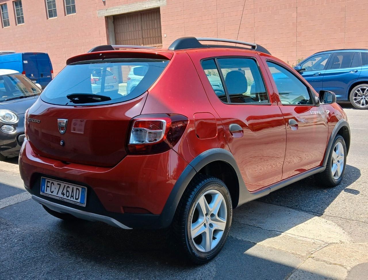 DACIA Sandero Stepway 1.000 TCe 90cv