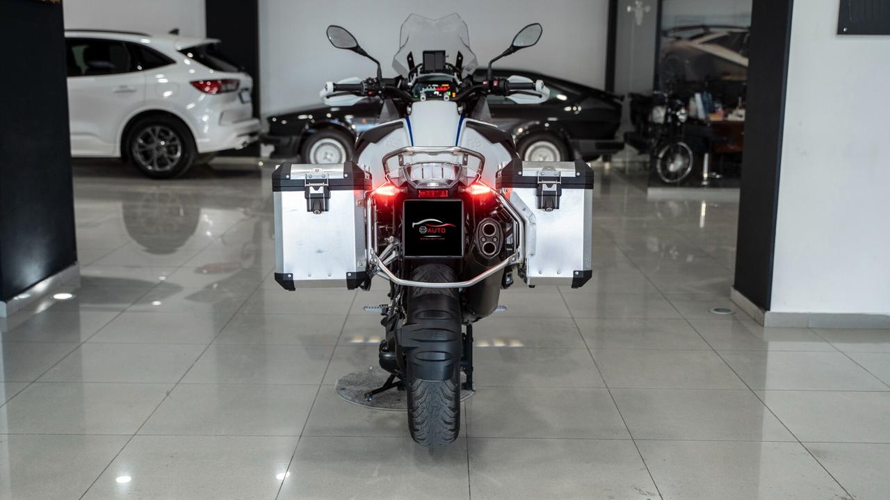 BMW R 1250 GS ADVENTURE RALLYE PACK LUCI AKRAPOVIC CRUISE RISCALDAMENTO MANOPOLE + BORSE RIGIDE