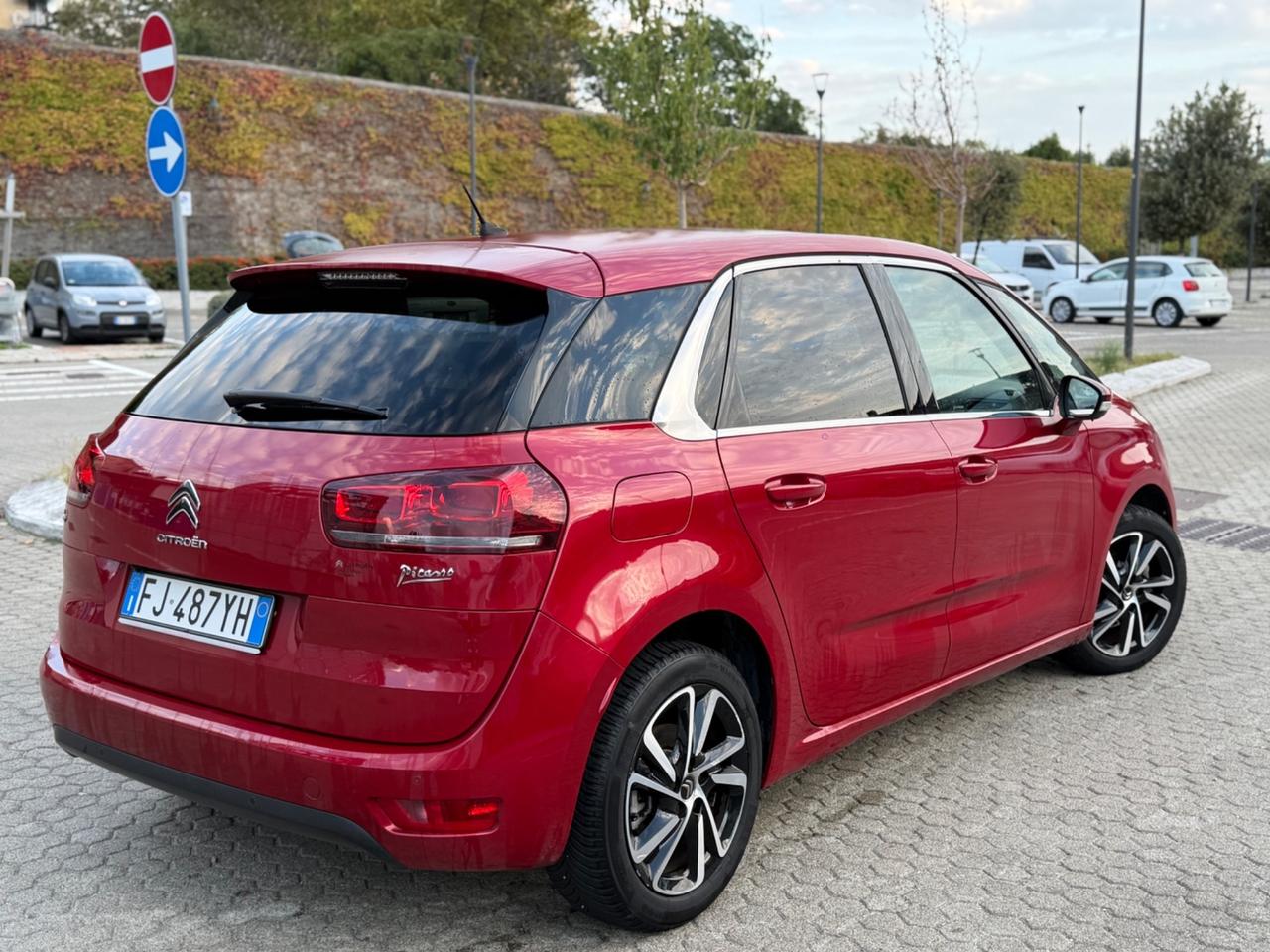 Citroen C4 Picasso 1.2 puretech euro6 - km certificati