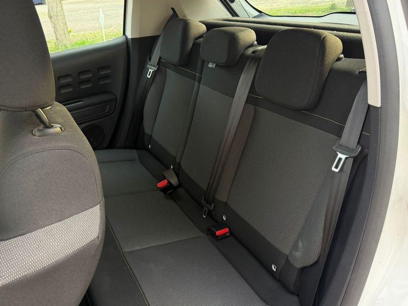 Citroën C3 C3 1.2 Shine 110cv eat6 BICOLORE BIANCO/ROSSO/ + GPL