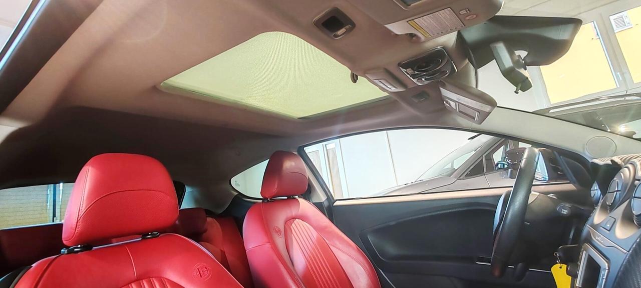 Alfa Romeo MiTo 0.9 T 105 CV TwinAir S&S Distinctive