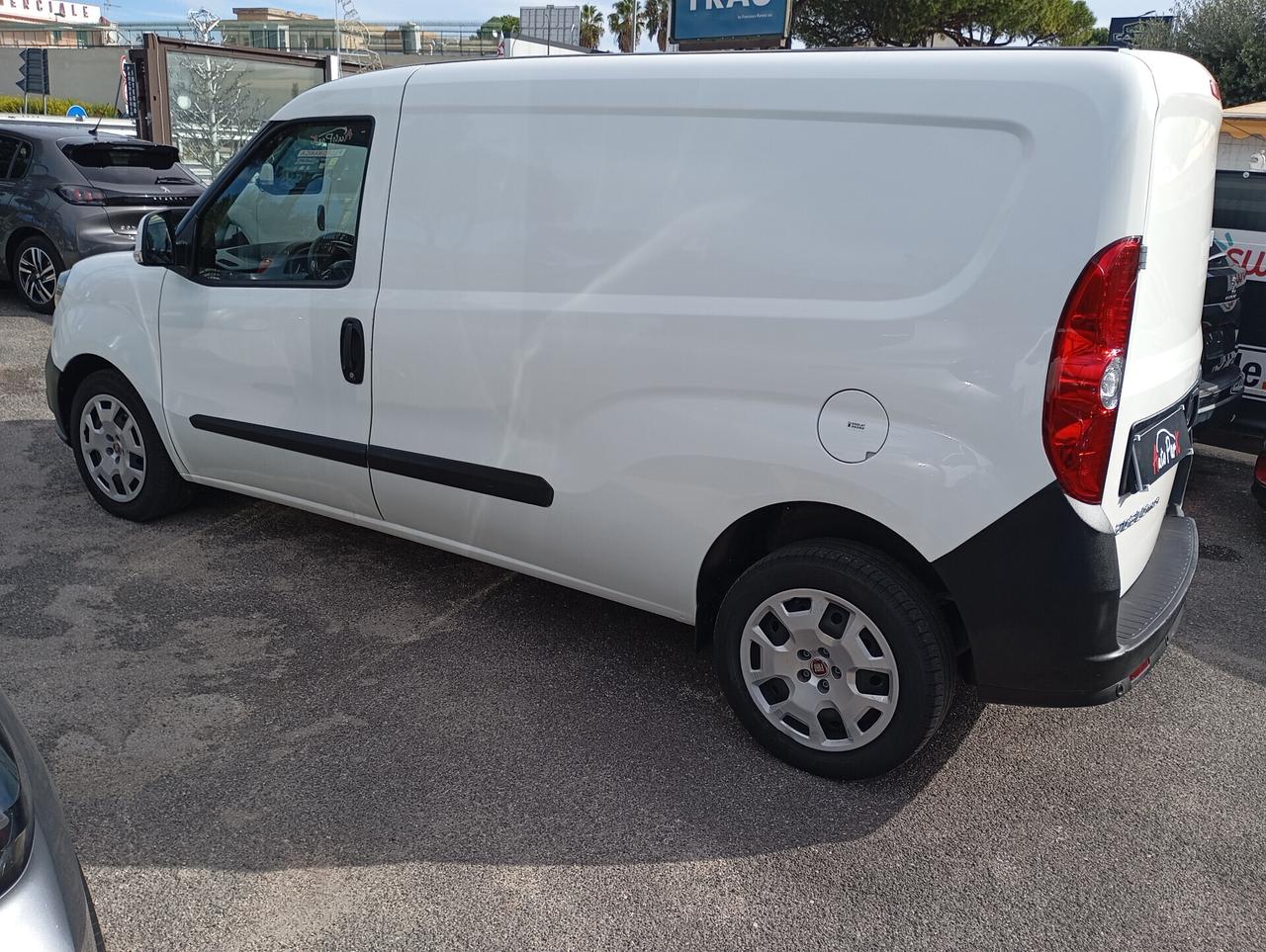 Fiat Doblo Cargo Maxi 1.6 Mjt 105CV Bus. 3 Posti