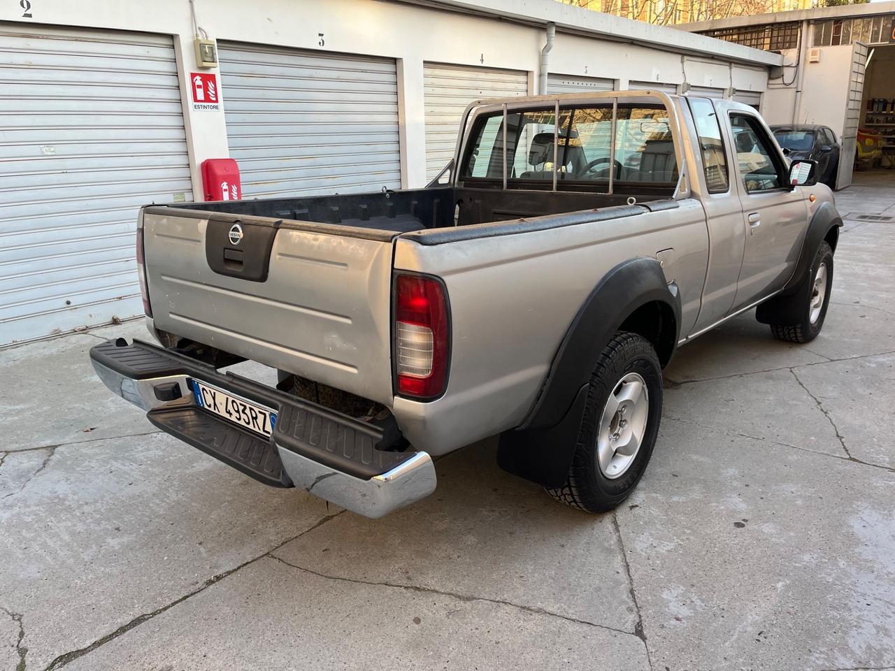 Nissan Pick-up 2.5 TD 2 porte King Cab 4X4