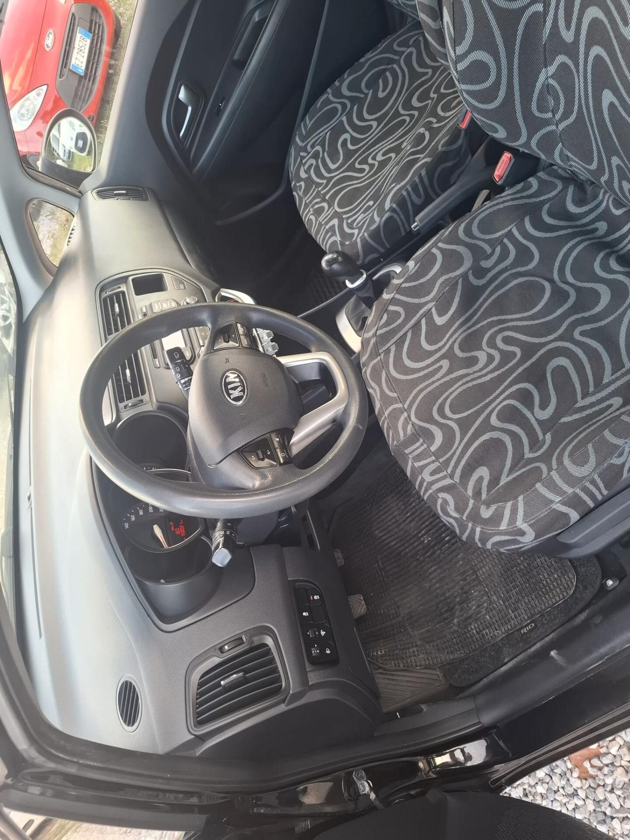 Kia Rio 1.1 CRDi 5p. Cool