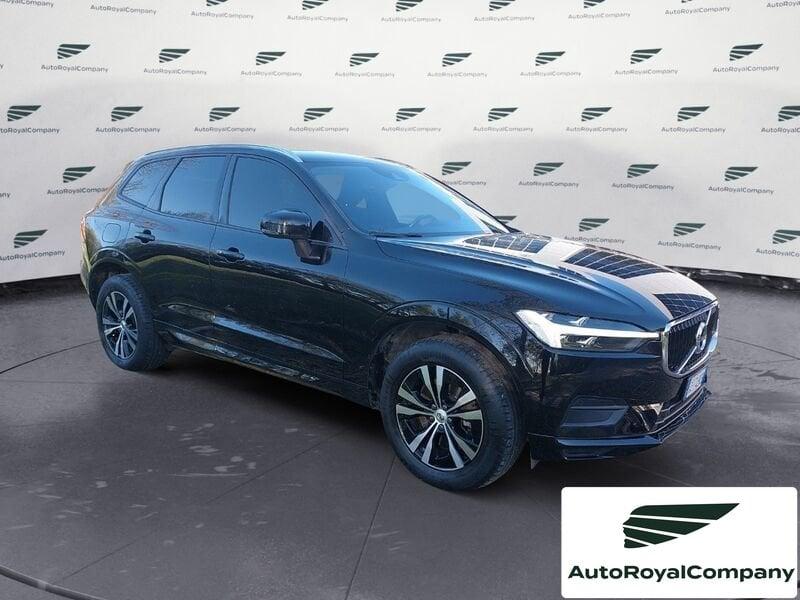 Volvo XC60 B4 D automatico Momentum IVA ESPOSTA
