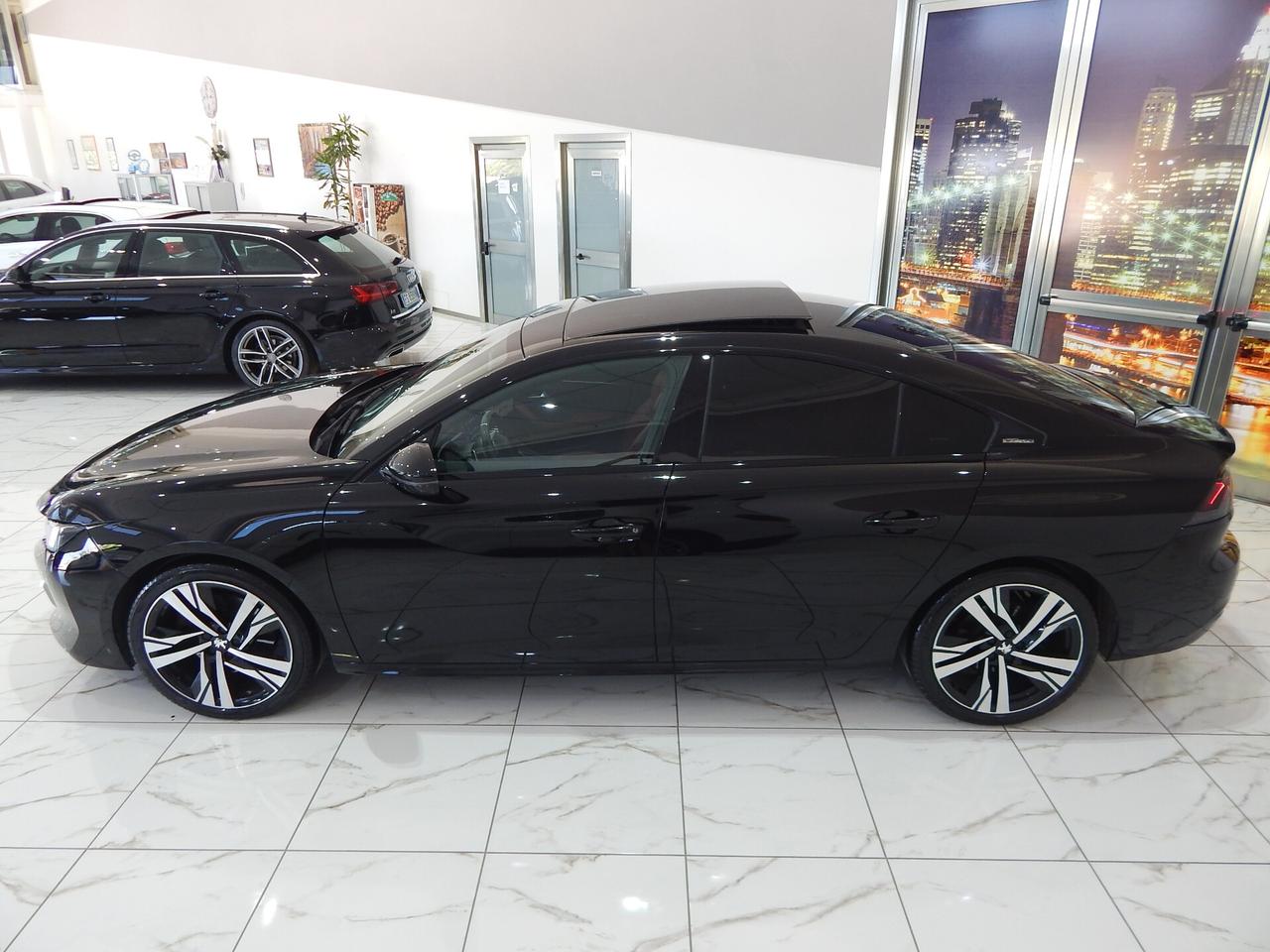 Peugeot 508 2.0bluehdi GT EAT8 TETTO-NAVI-PELLE ROSSA-PARK-LED