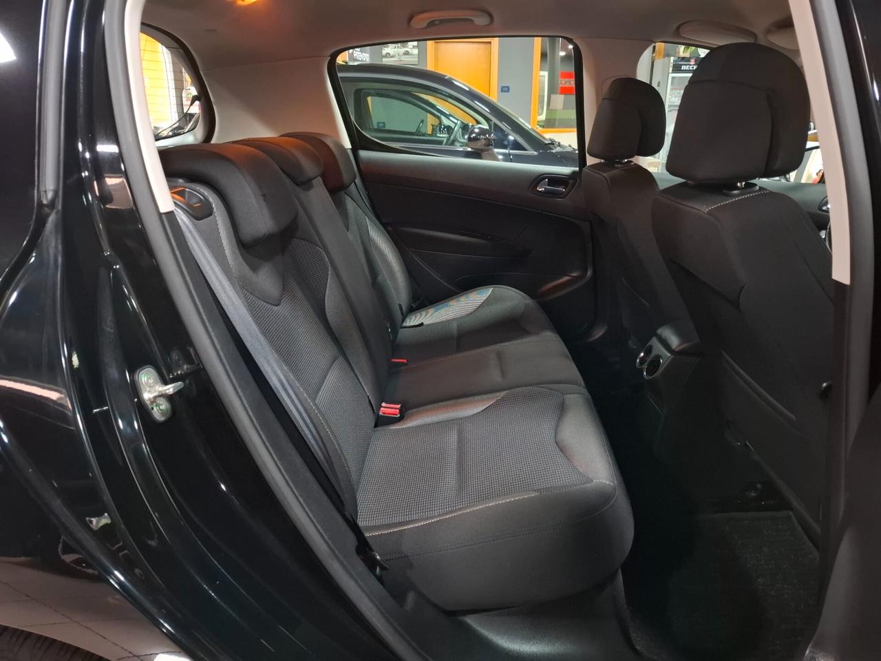 Peugeot 308 1.6 HDI Neopatentato