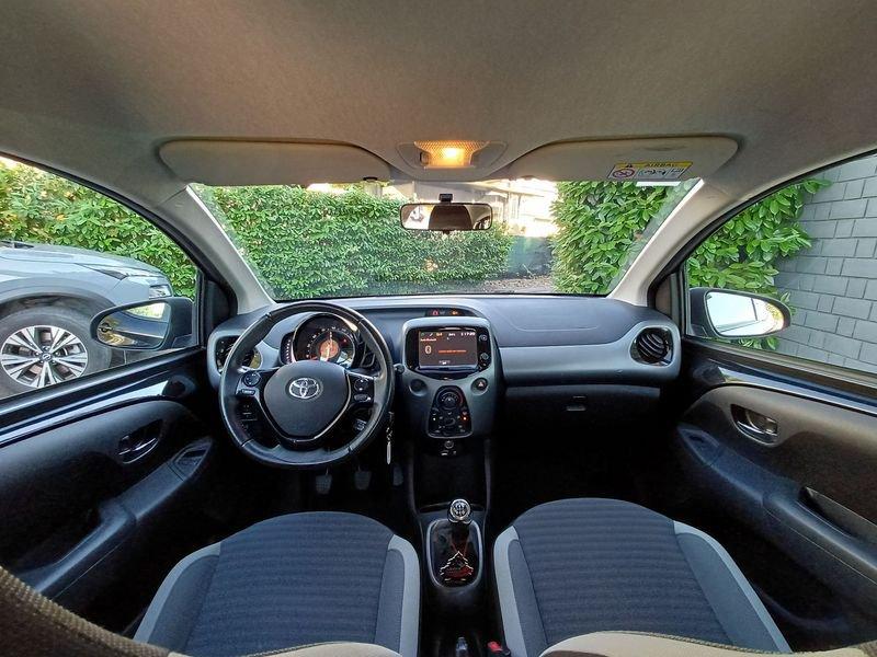 Toyota Aygo Aygo 5p 1.0 x-business plus 72cv KM CERTIFICATI
