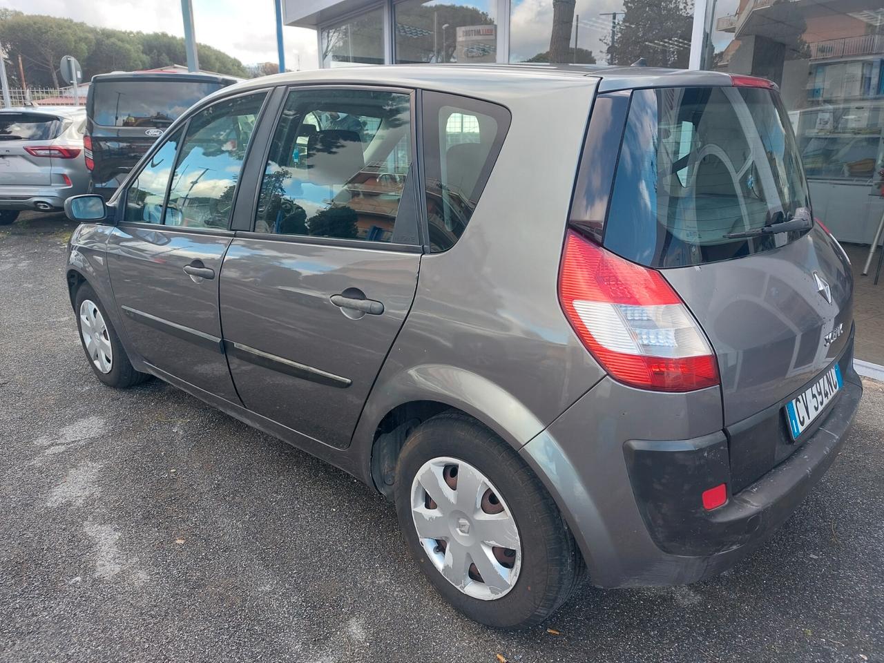 Renault Scenic Scénic 1.6 16V Confort Authentique