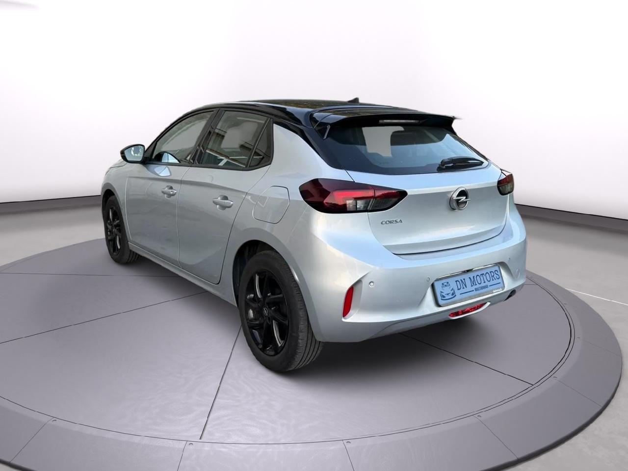 Opel Corsa elegance 1.2 benzina 2024 garanzia 12 mesi
