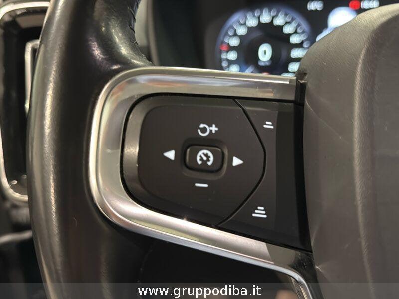 Volvo XC40 Diesel 2.0 d3 Momentum awd geartronic