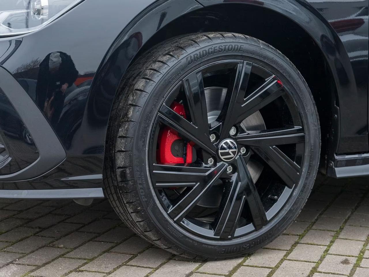 Volkswagen Golf GTI 2.0 TSI DSG NAVI VIRTUAL LED CAMERA
