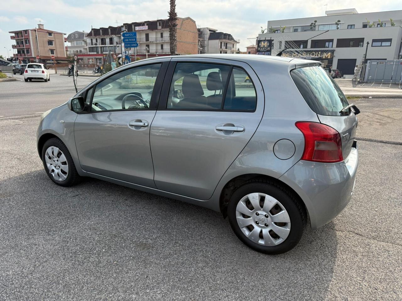 TOYOTA YARIS 5PORTE 1.0BENZINA 69CV OK NEOPATENTATI