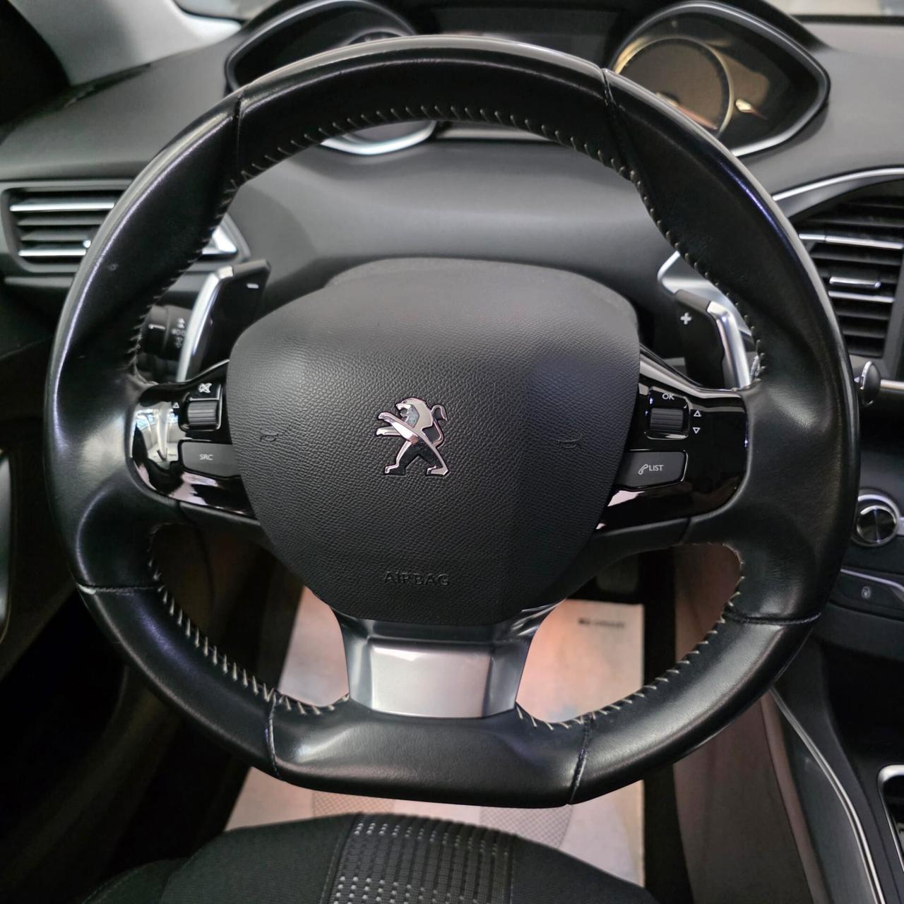 Peugeot 308 1.2 BENZINA SW Allure AUTOMATICA