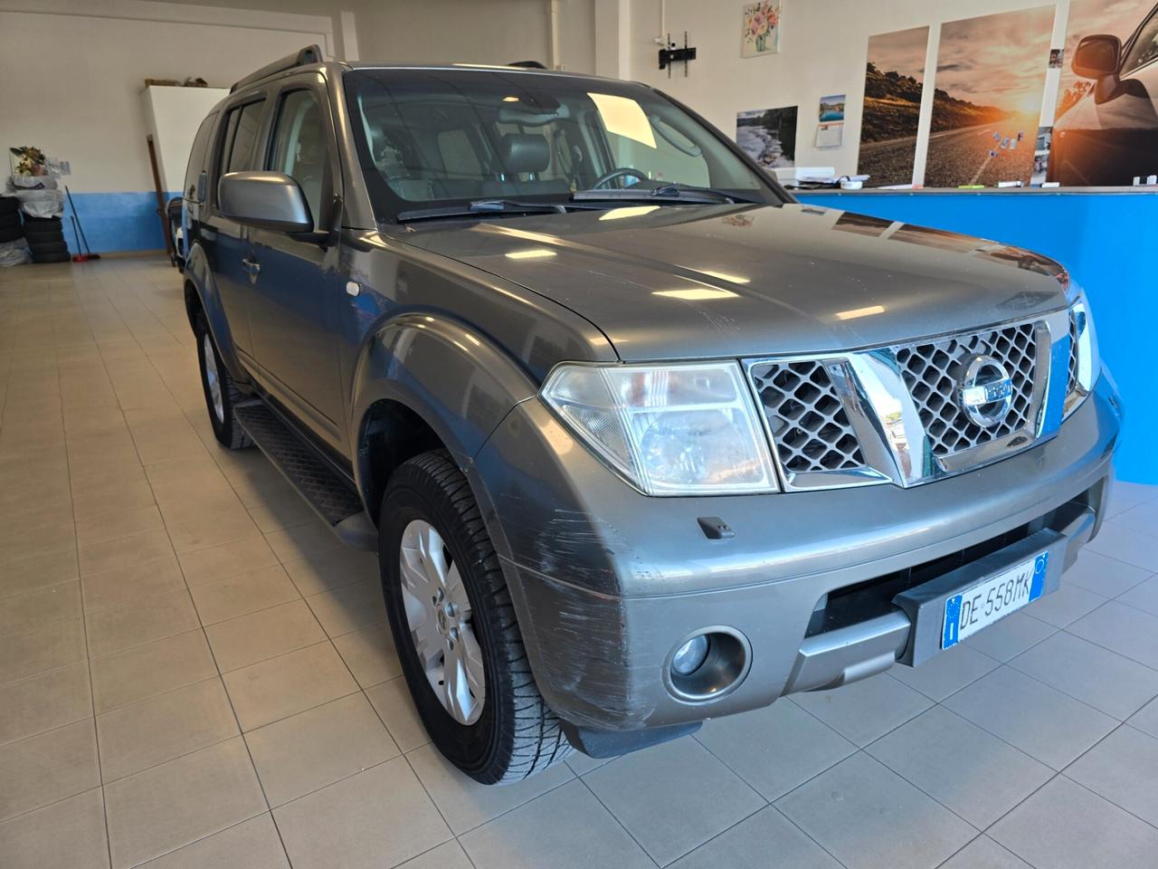 Nissan Pathfinder 2.5 dCi LE