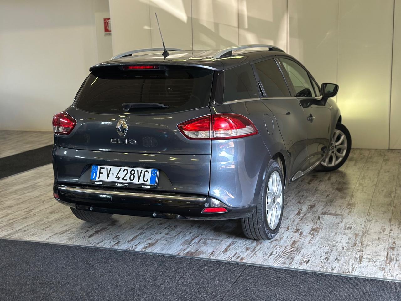 Renault Clio Sporter 1.5 dCi 8V 90 CV Moschino Intens