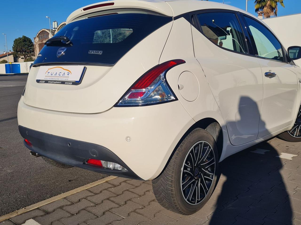 Lancia Ypsilon 1.0 FireFly MHEV Gold #8247