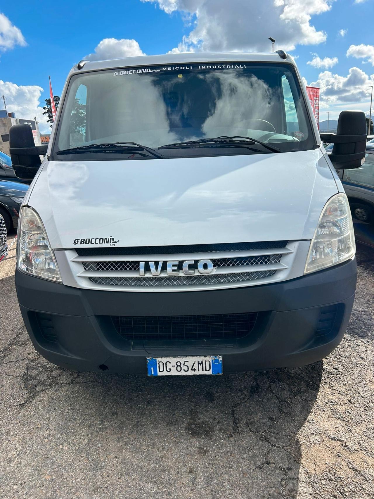 Iveco Daily 35S10 2.3 Hpi PM Cabinato