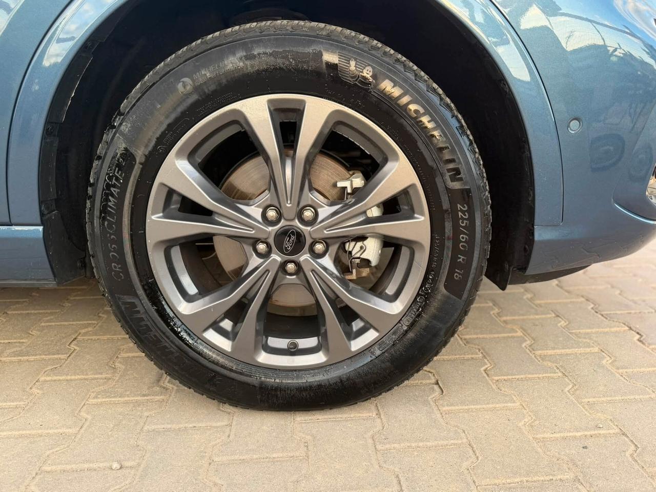 Ford Kuga 2.5 PLUG IN HYBRID 225 CV CVT 2WD ST-LINE X ANCORA GARANZIA CASA MADRE