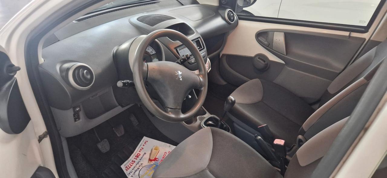 Peugeot 107 1.0 68CV 5p. Plaisir