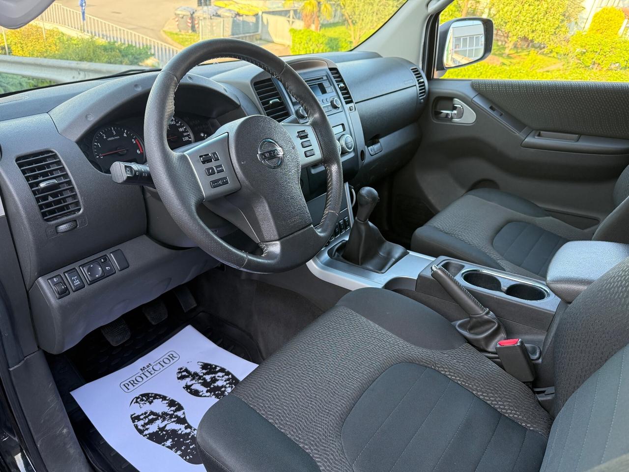 Nissan Navara 2.5 dCi 190CV 2 porte King Cab Manuale