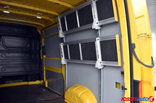 VOLKSWAGEN Crafter 30Q 2.0 TDI 140 CV L3H3 LOGISTIC REARVIEW + PDC +