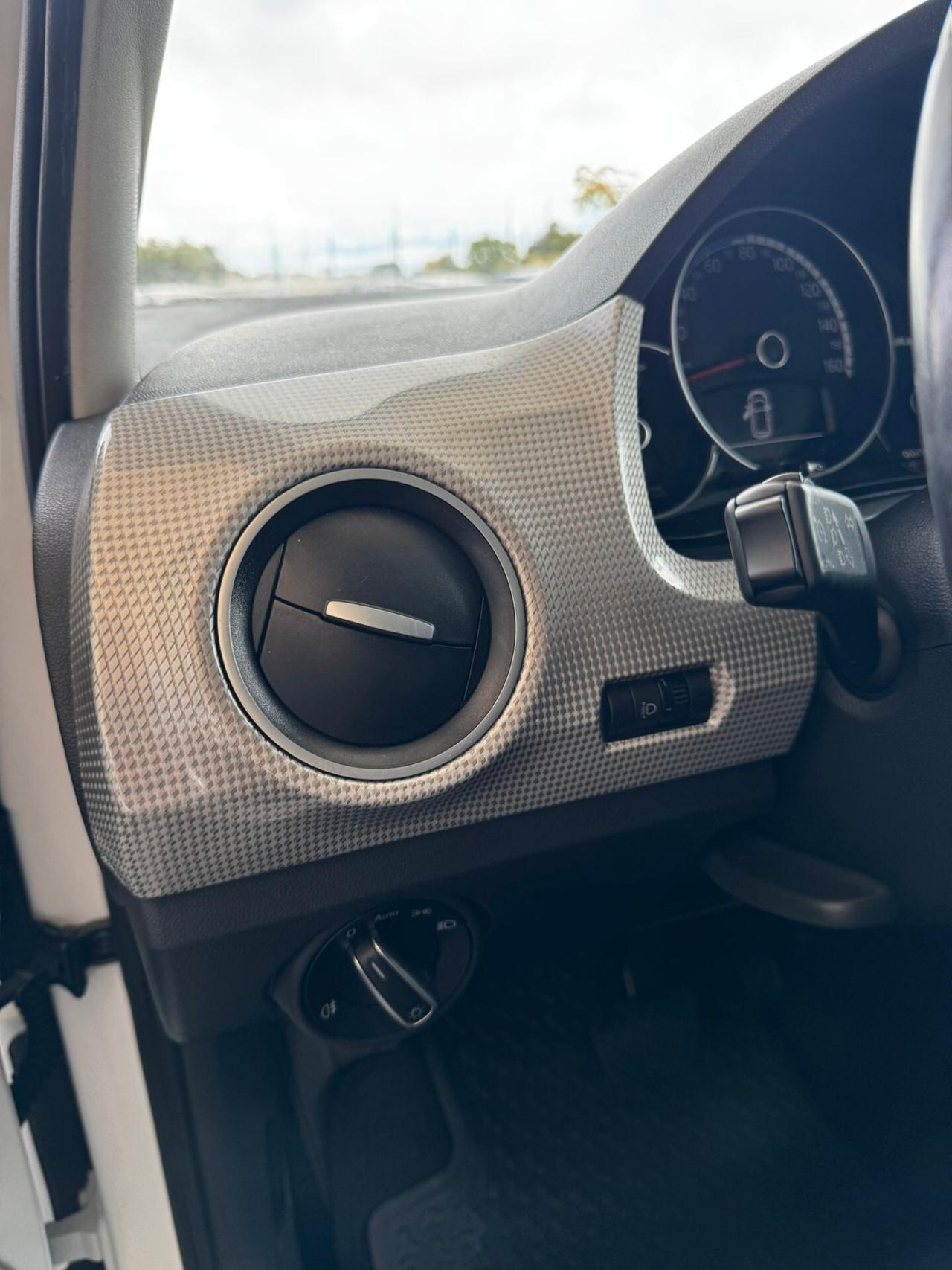 Volkswagen up! e-up! 82 CV