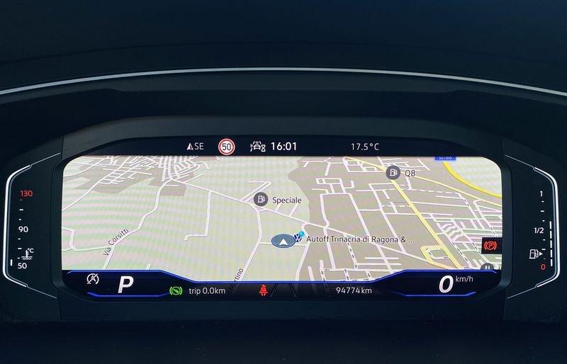 Volkswagen Tiguan R-Line 2.0 TDI 150 CV DSG