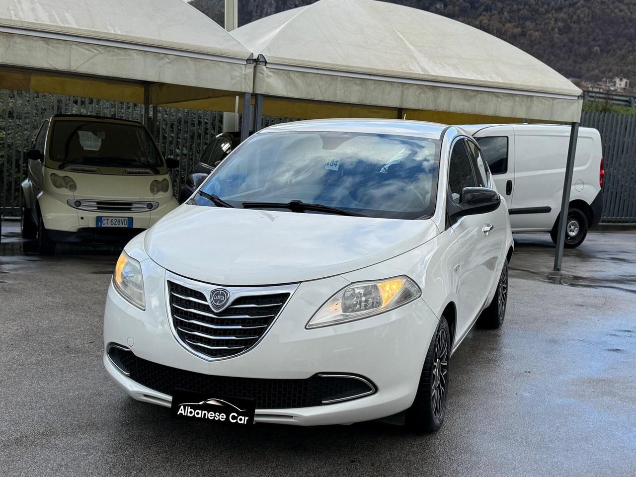 Lancia Ypsilon 1.2 69 CV 5 porte GPL Ecochic Gold