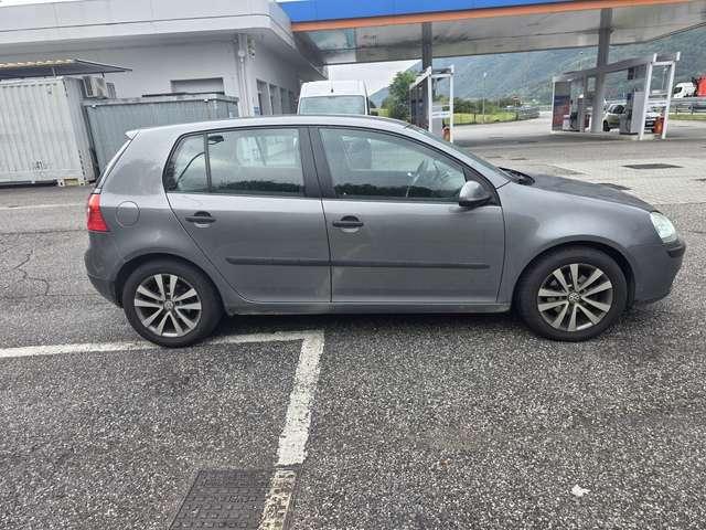 Volkswagen Golf 5p 1.9 tdi. GARANZIA UN ANNO CINGHIA CAMBIATA