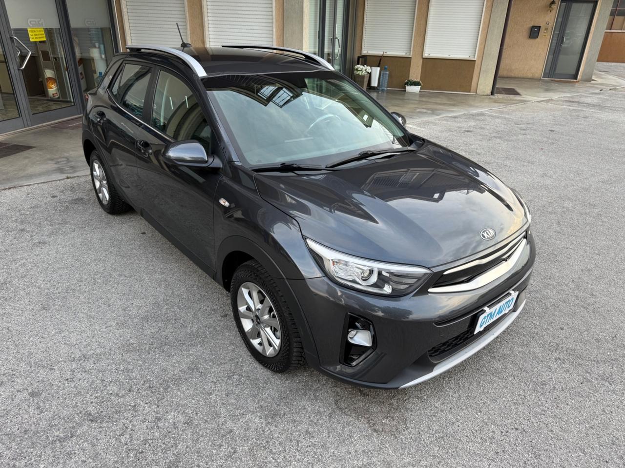 Kia Stonic 1.4 MPI 100 CV Style - OK Neopatentati