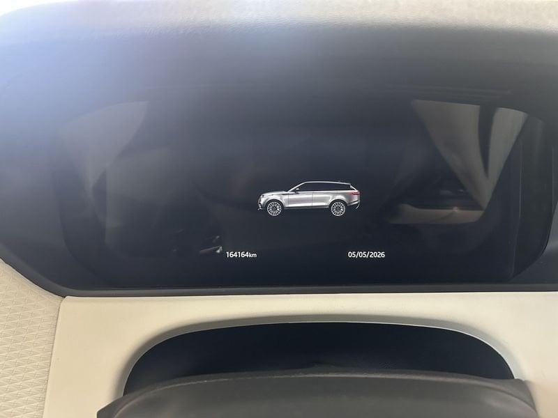 Land Rover Range Rover Velar 2.0D I4 204 R-Dynamic SE 4WD Auto