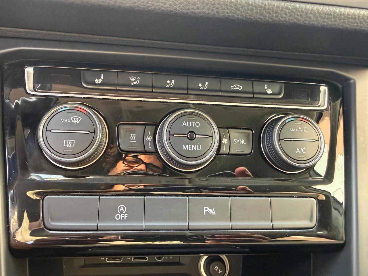 Volkswagen TOURAN1.6 TDI Executive Technology