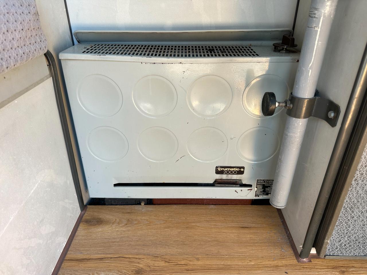 Volkswagen T3 Westfalia Joker "Hochdach" (Tetto Alto rigido)