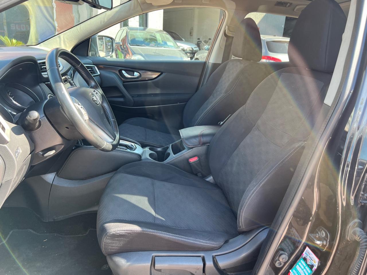 Nissan Qashqai 1.6 dCi X-Tronic 2WD Black Edition
