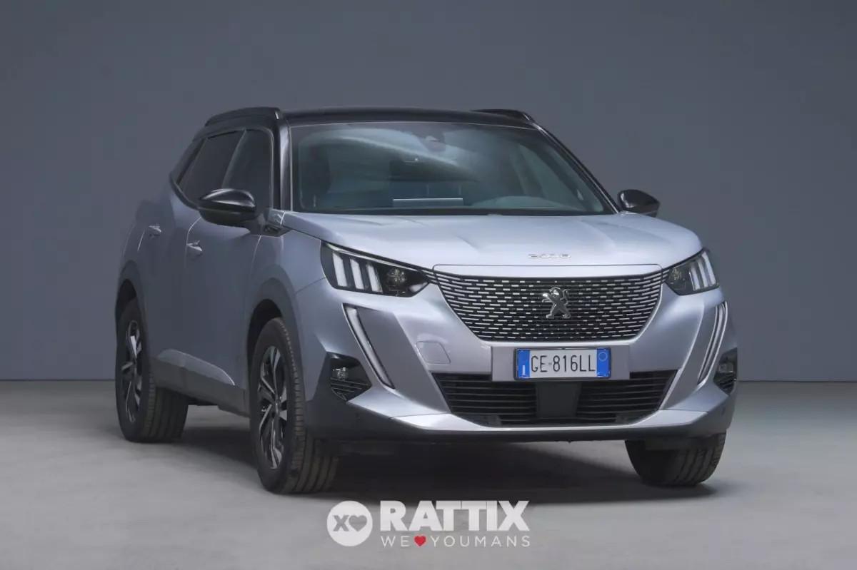 Peugeot e-2008 motore elettrico 100kW GT