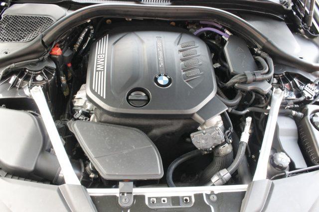 BMW 520 d 48V xDrive Touring Business UNICOPROP. PELLE.