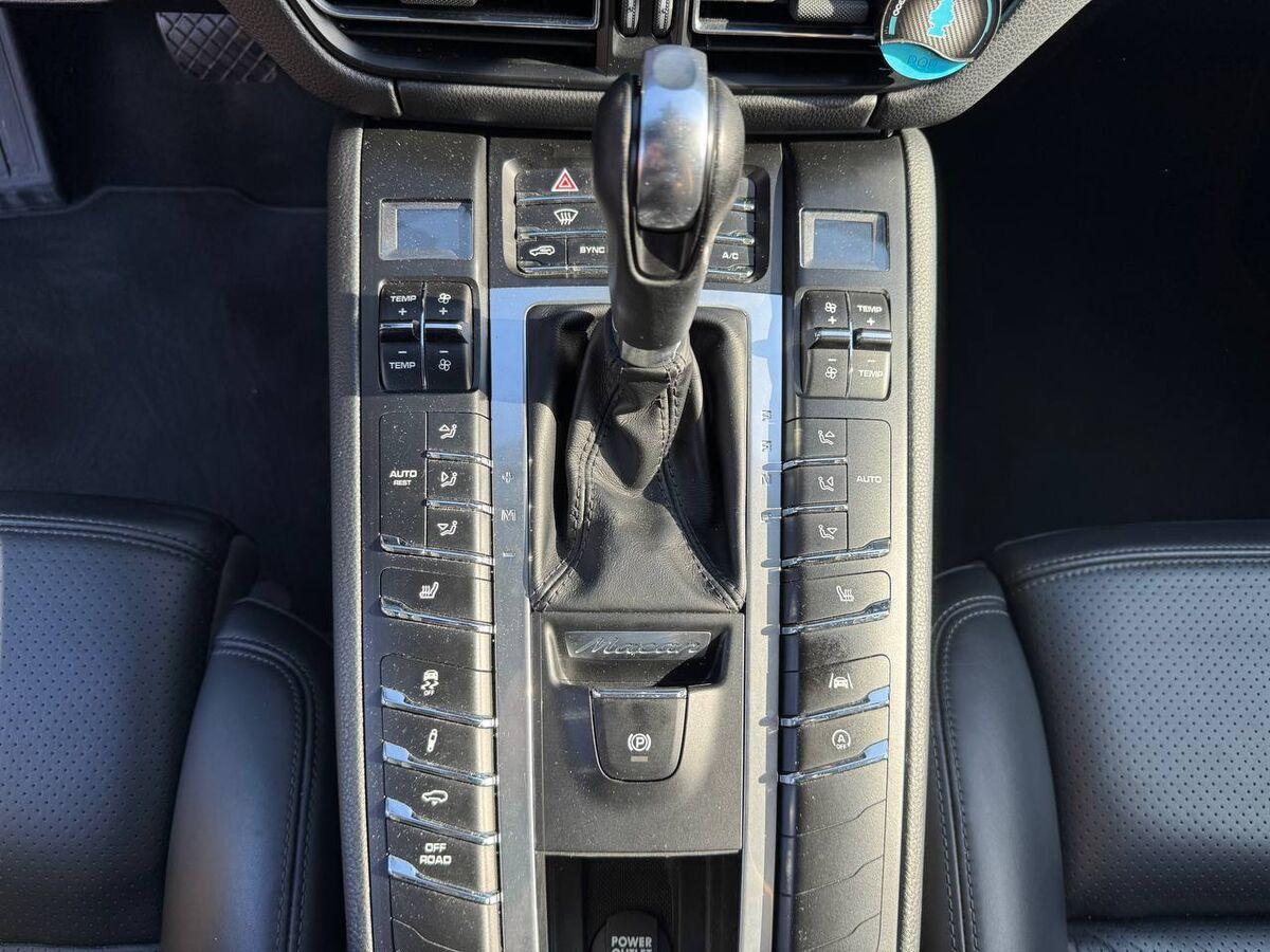 Porsche Macan 2.0 245cv pdk